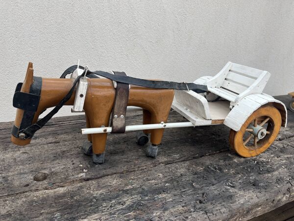 jouet cariole avec cheval en bois années 60