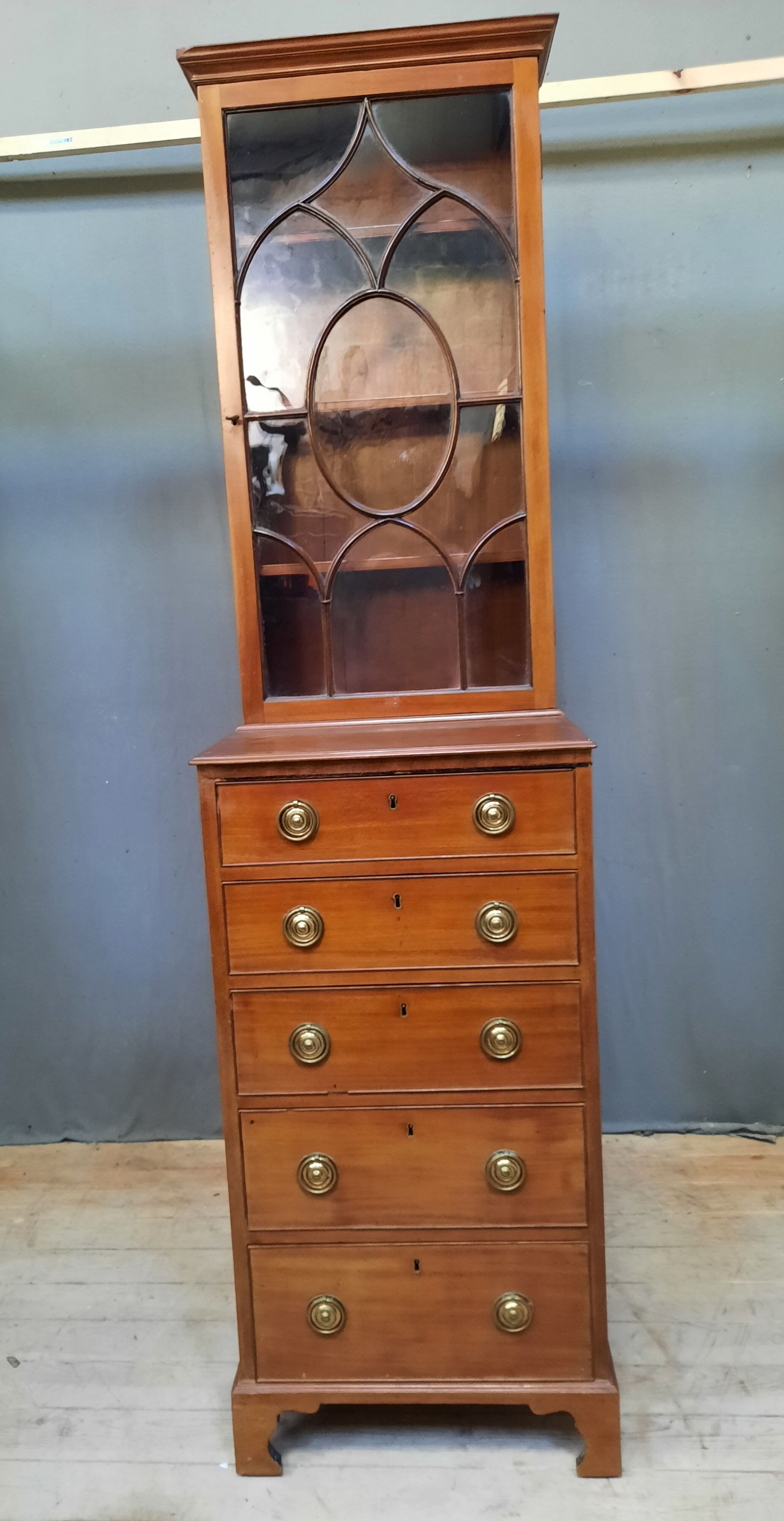 Nineteenth-century English glazed library