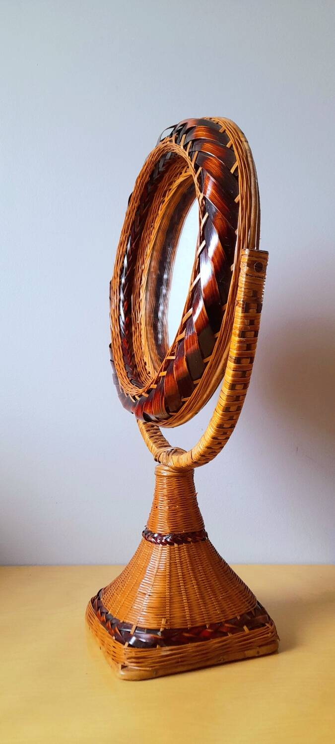Woven wicker standing mirror