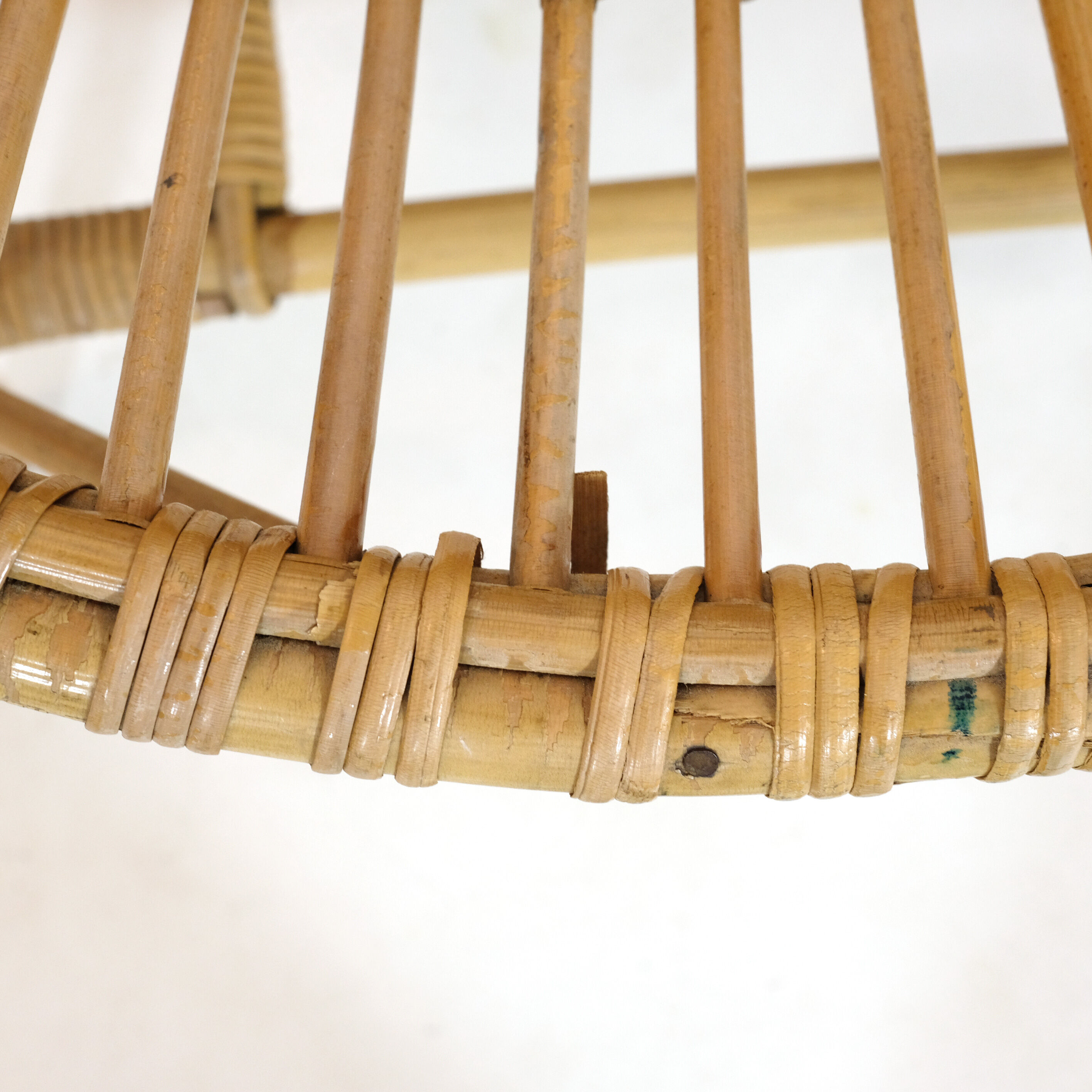Armchair basket of the 60s-70s