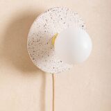Alba wall light in white concrete