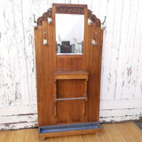 Coat rack cloakroom