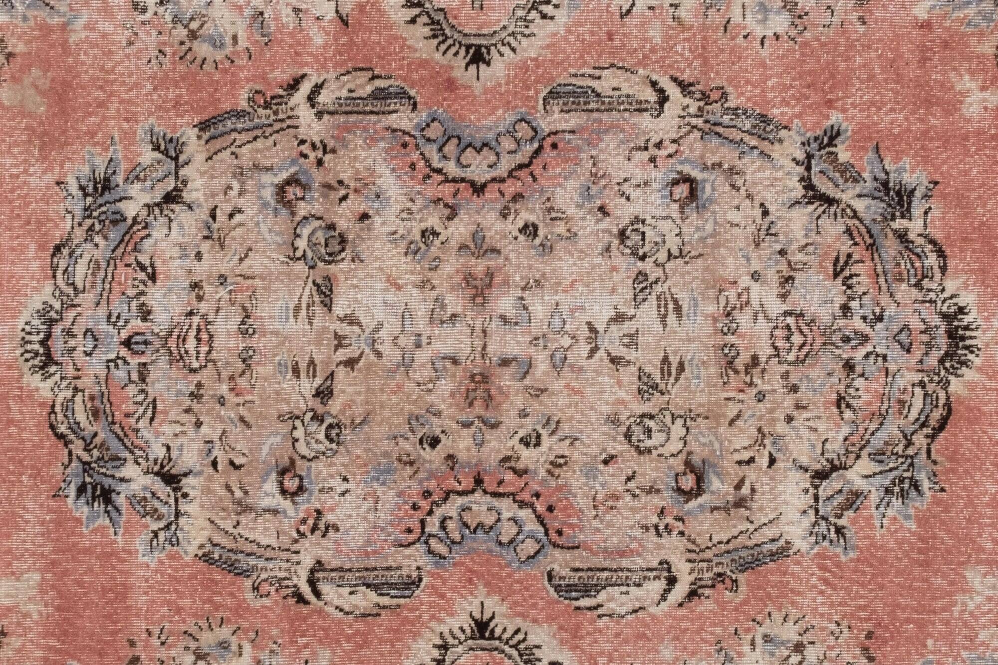 Vintage Turkish handmade rug 205x326 cm