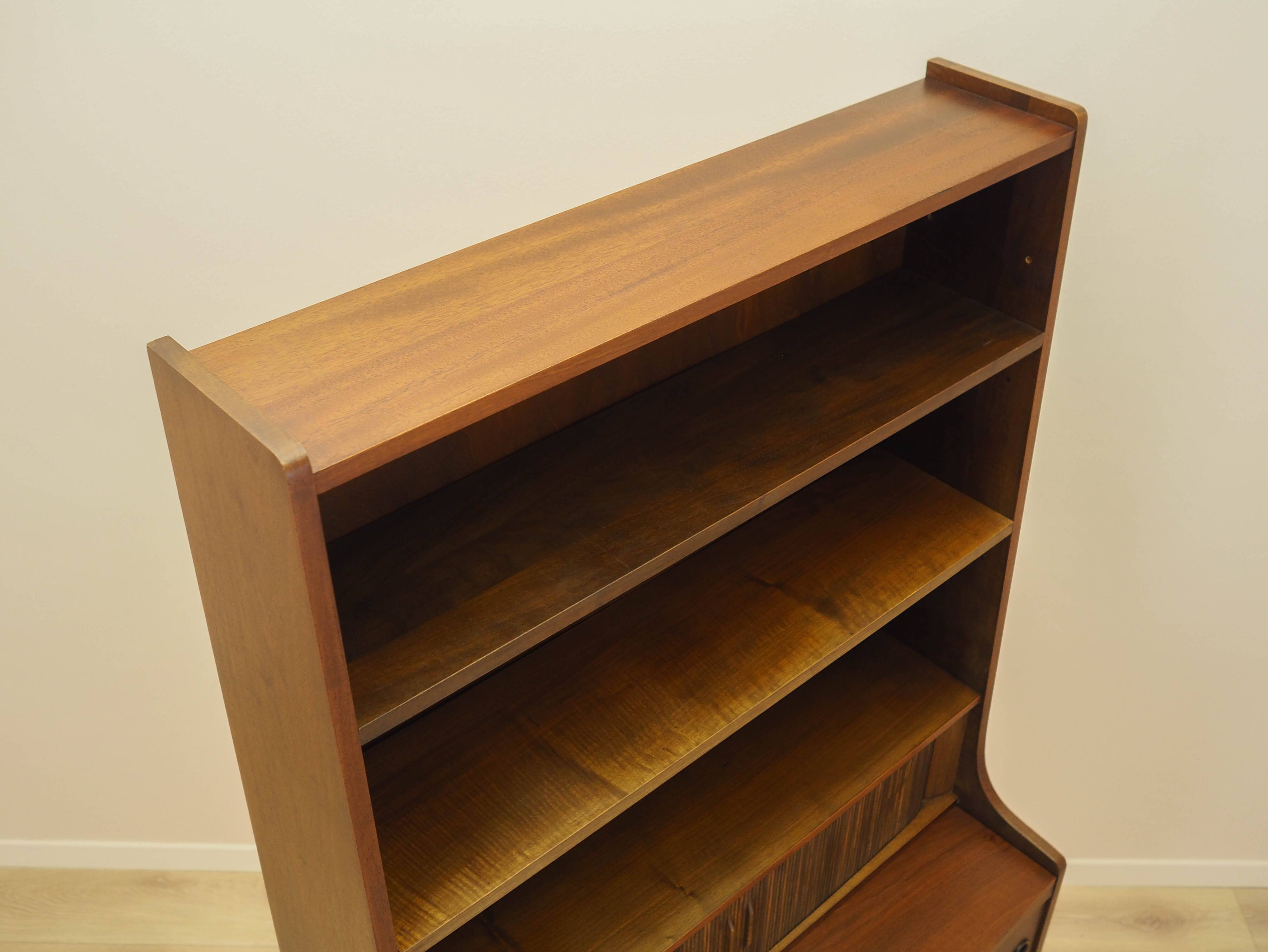 Walnut bookcase, Danish design, 1970s, designer: Johannes Sorth