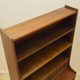 Walnut bookcase, Danish design, 1970s, designer: Johannes Sorth