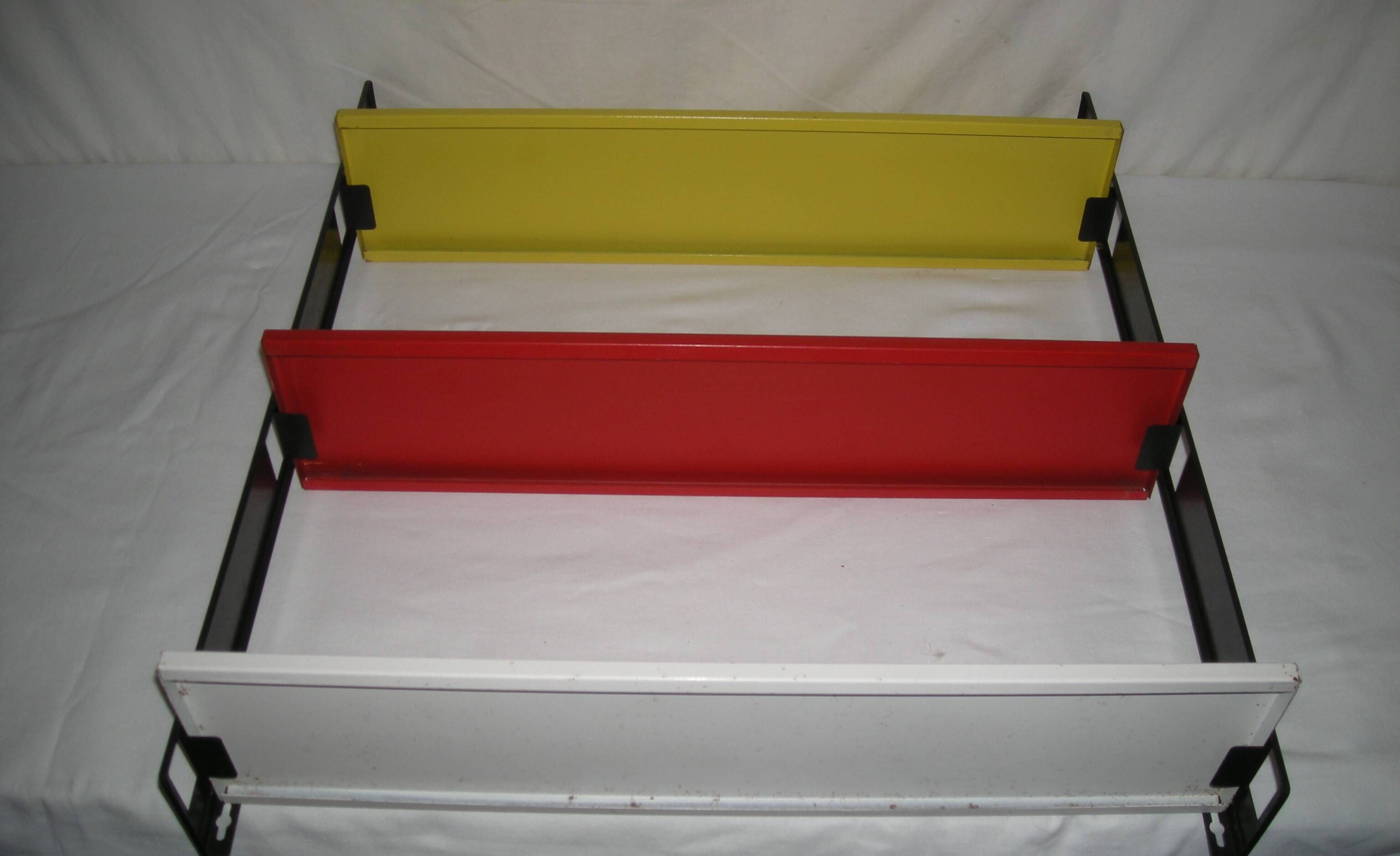 Etagère murale Tomado des années 50