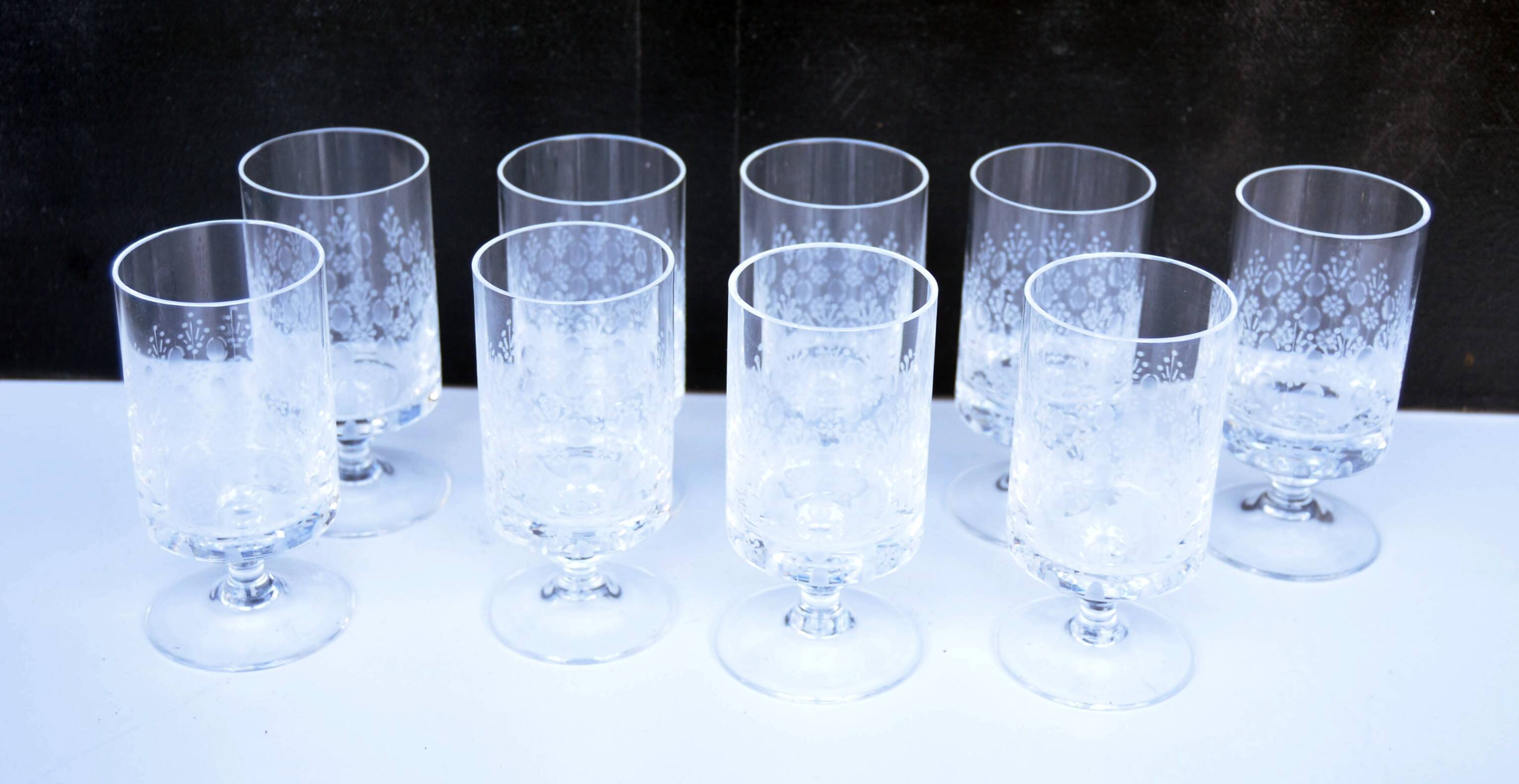 9 verres à liqueur motif Romance de Rosenthal