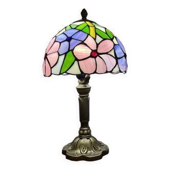 Tiffany style bedside lamp