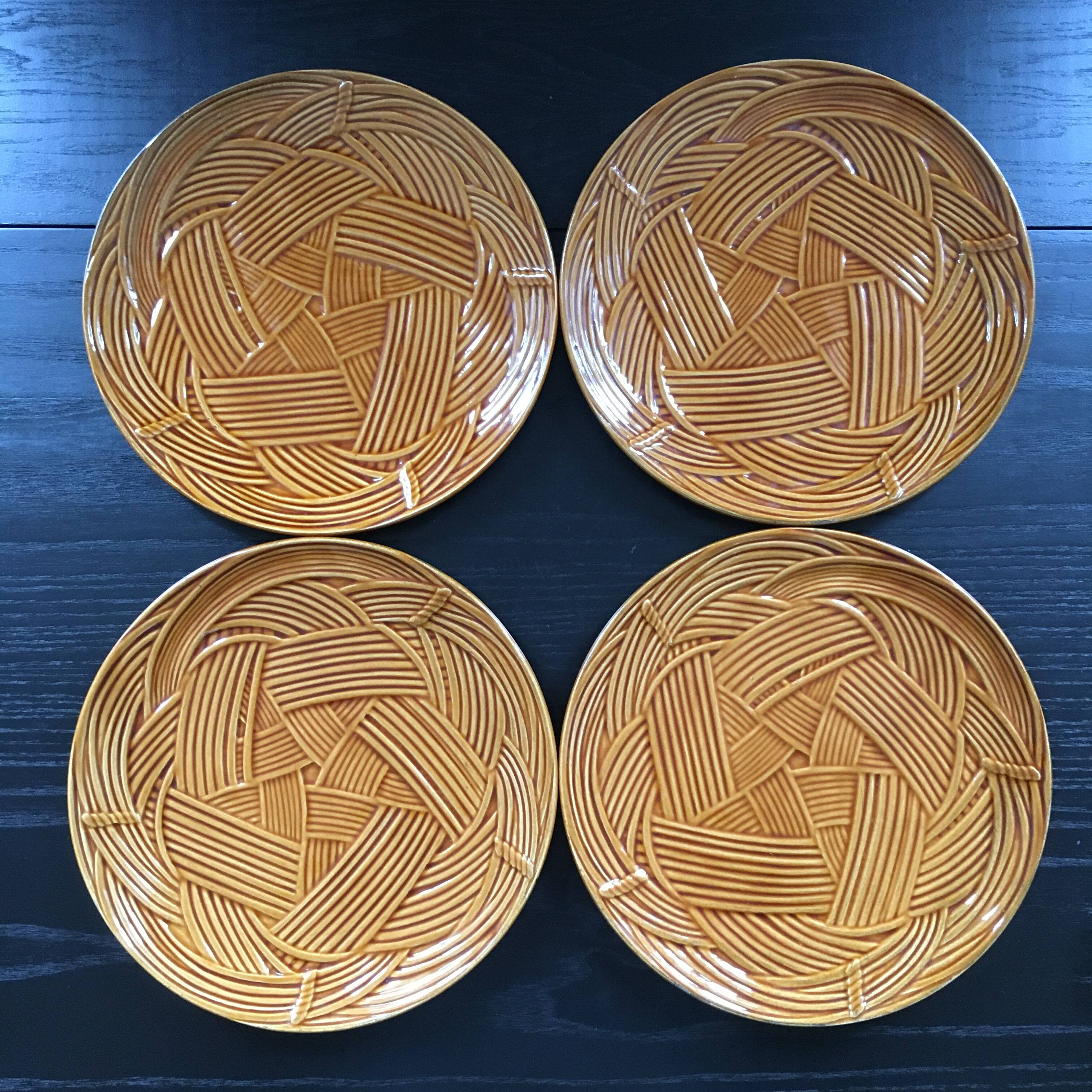 Set of 4 Gien plates