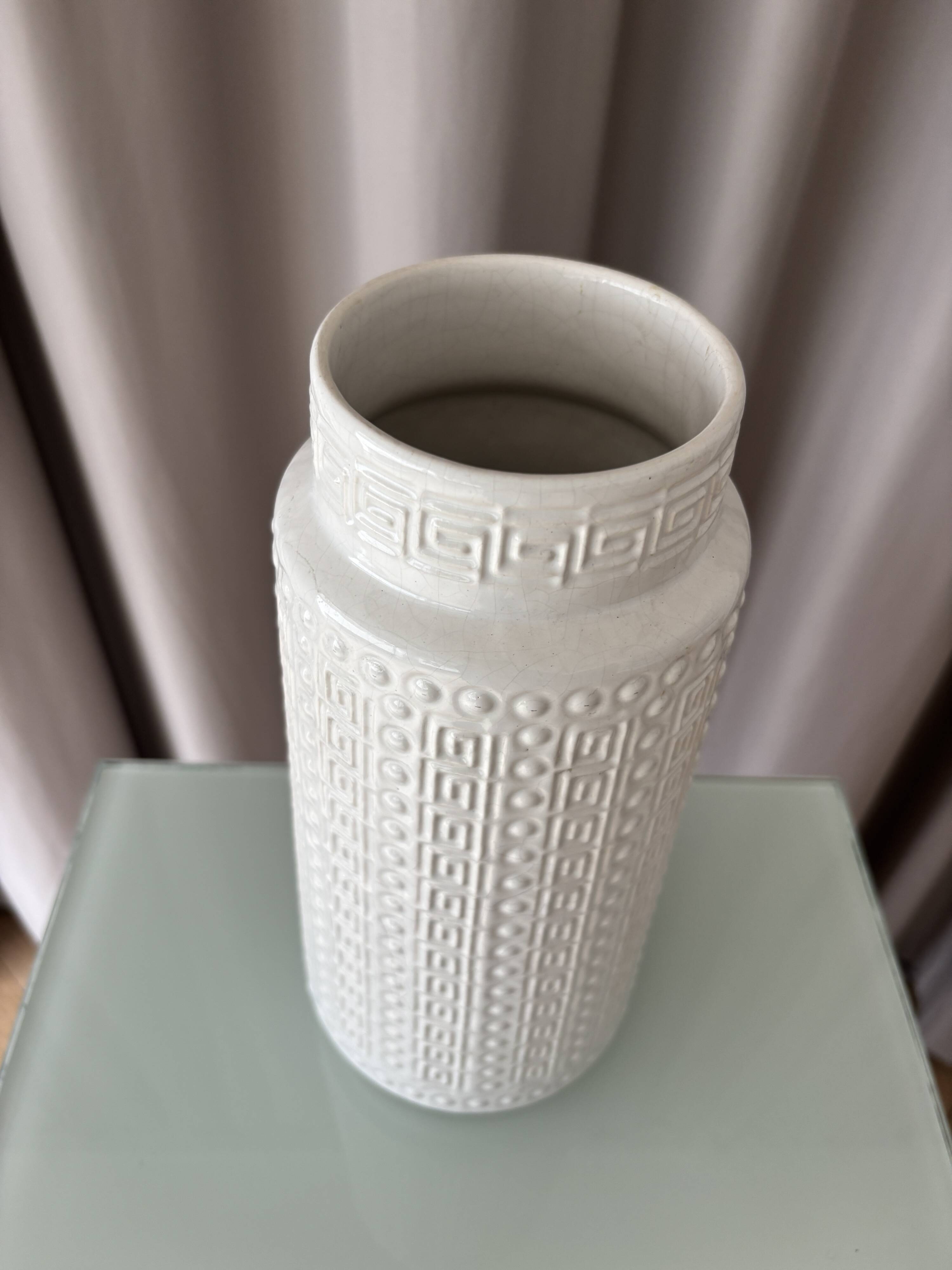 Vintage Fat Lava large vase in white ceramic – Alfred Klein Keramik