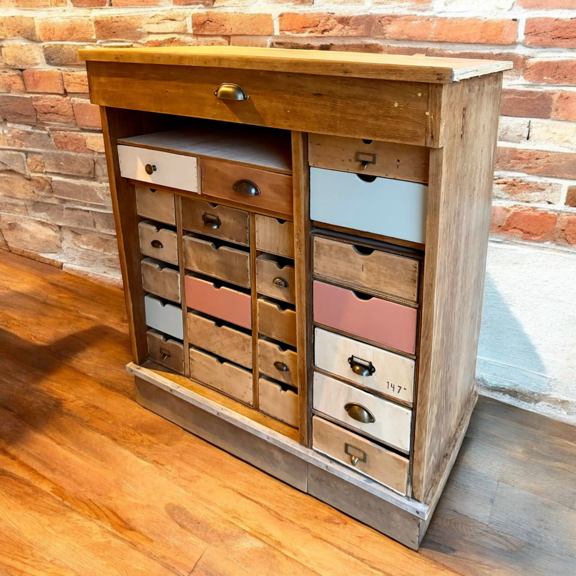 Workshop furniture