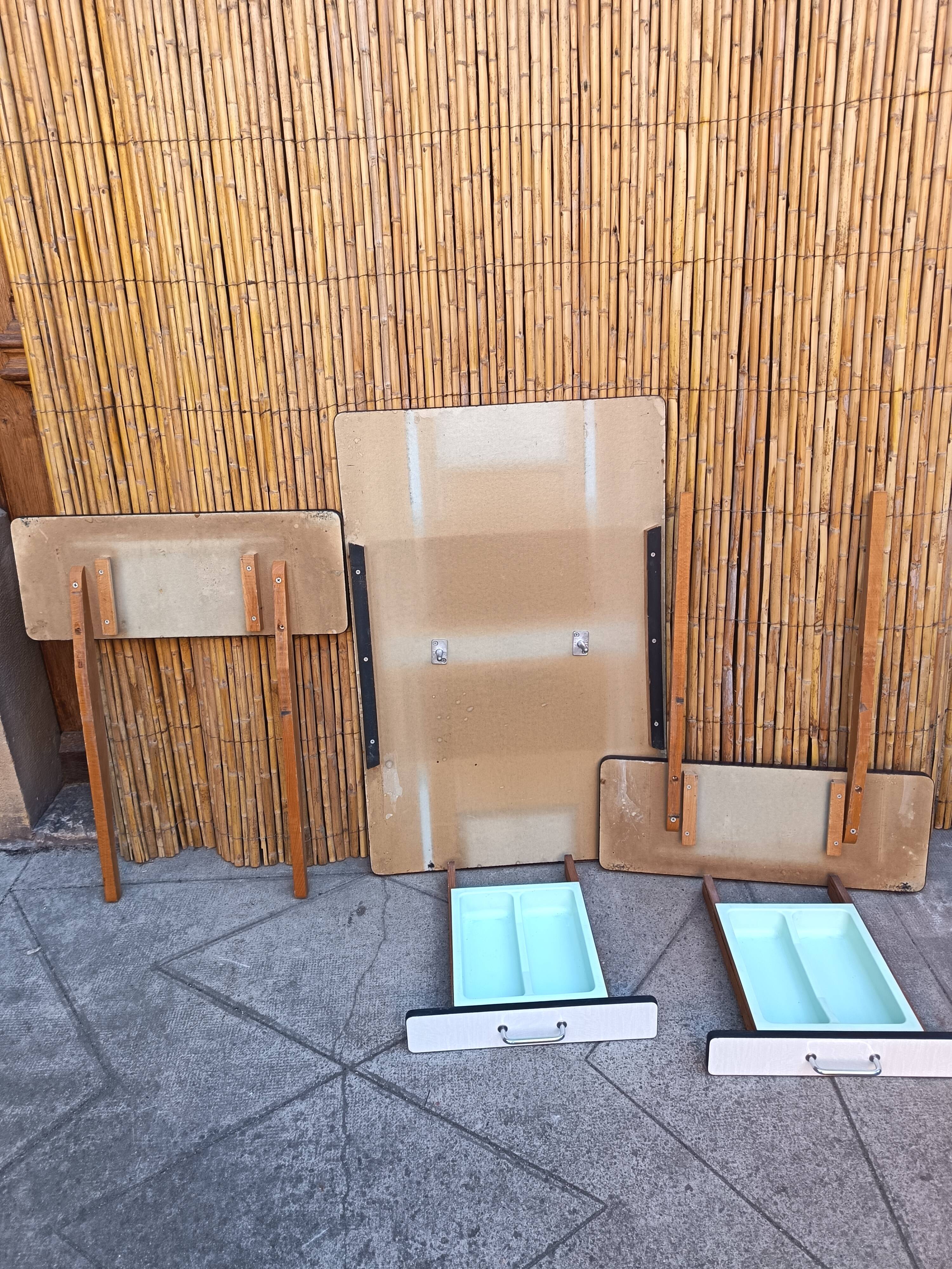 Formica table extensions