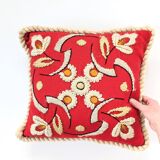 Floral decorative cushion | Wool embroidery | 70s