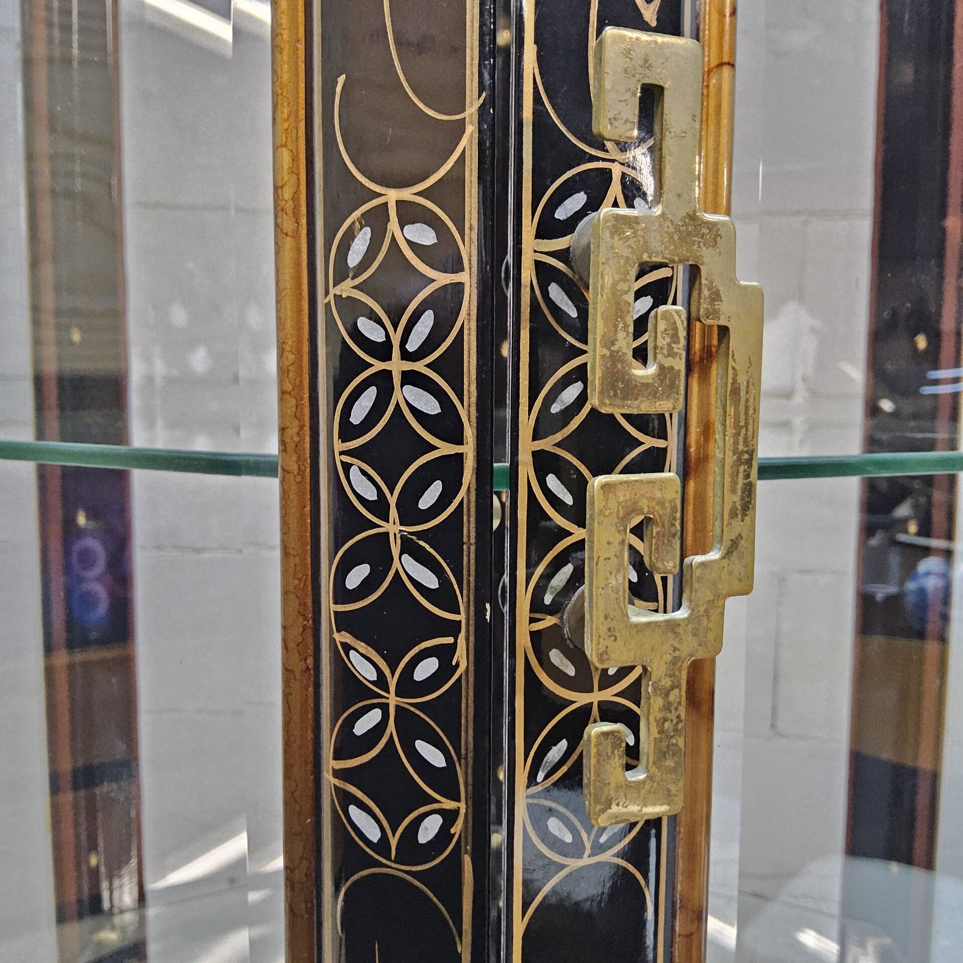 Vitrine chinoise vintage toit pagode (éclairage) asiatique