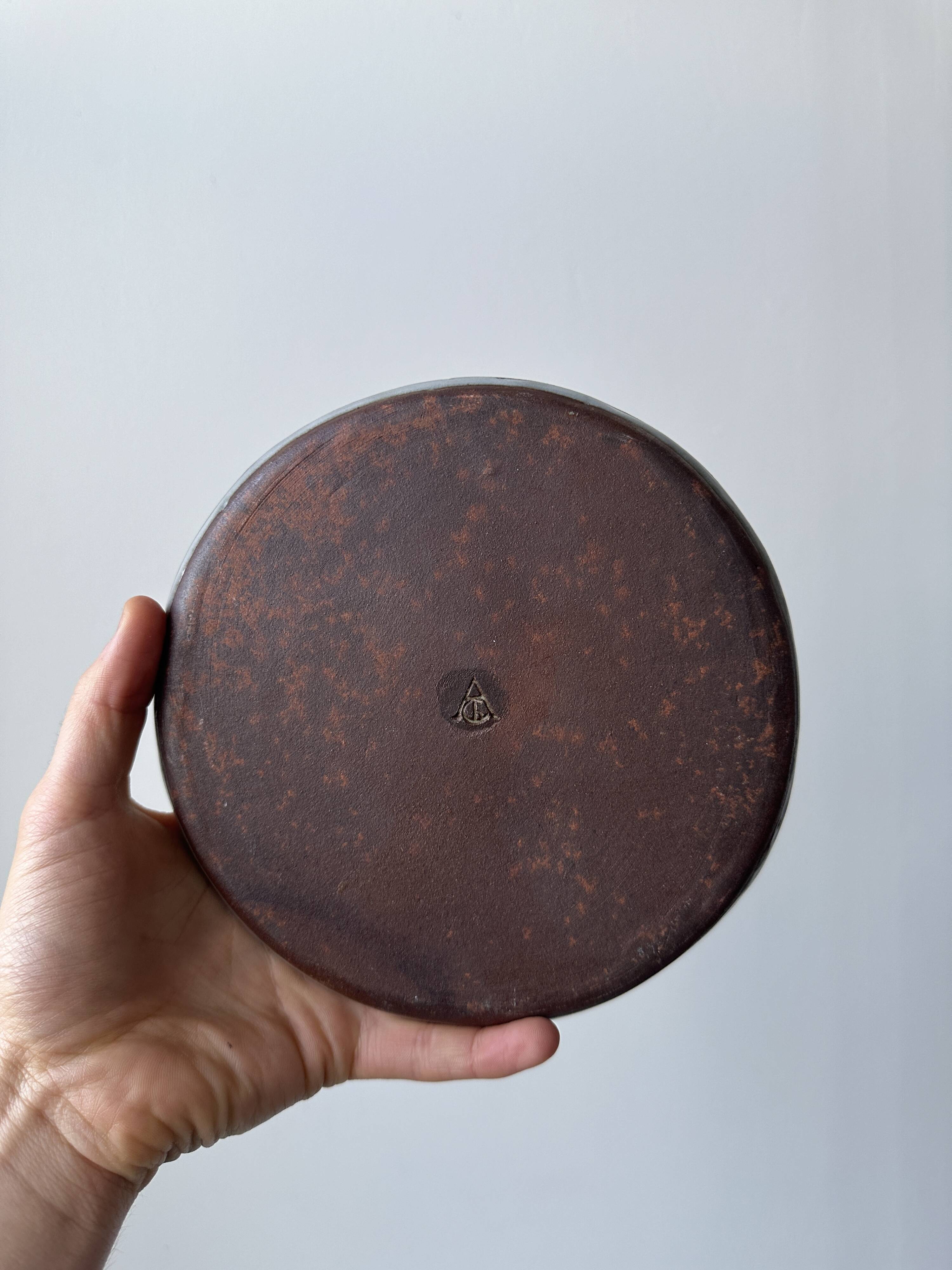 Thierry & Chantal Robert plates, Ponce sur le Loir