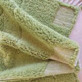 Contemporary Green Rug - 240 x 150 cm