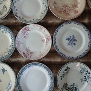 20 mismatched antique flat plates in ironstone