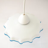 Blue mesh opaline suspension