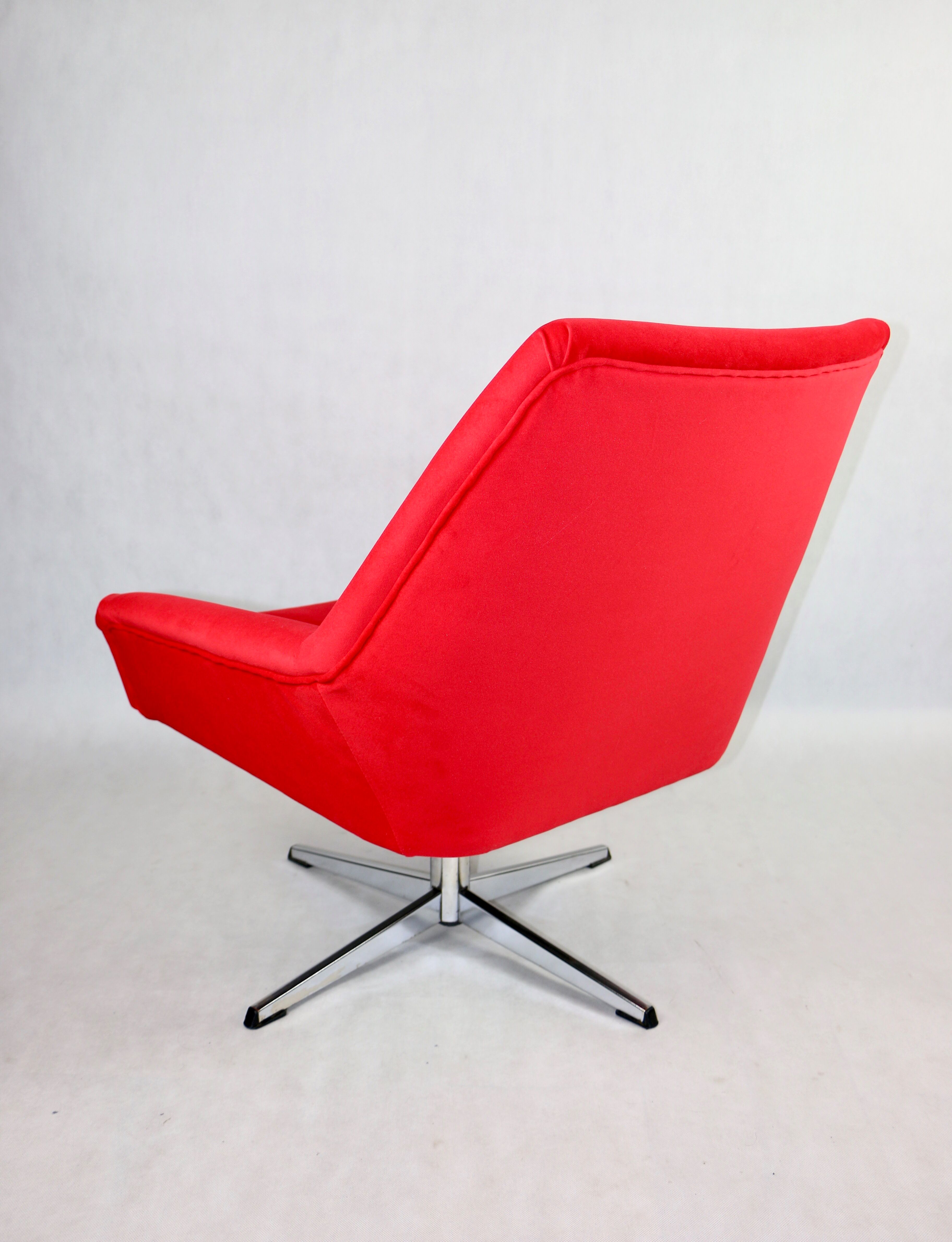 Red Swivel Chair