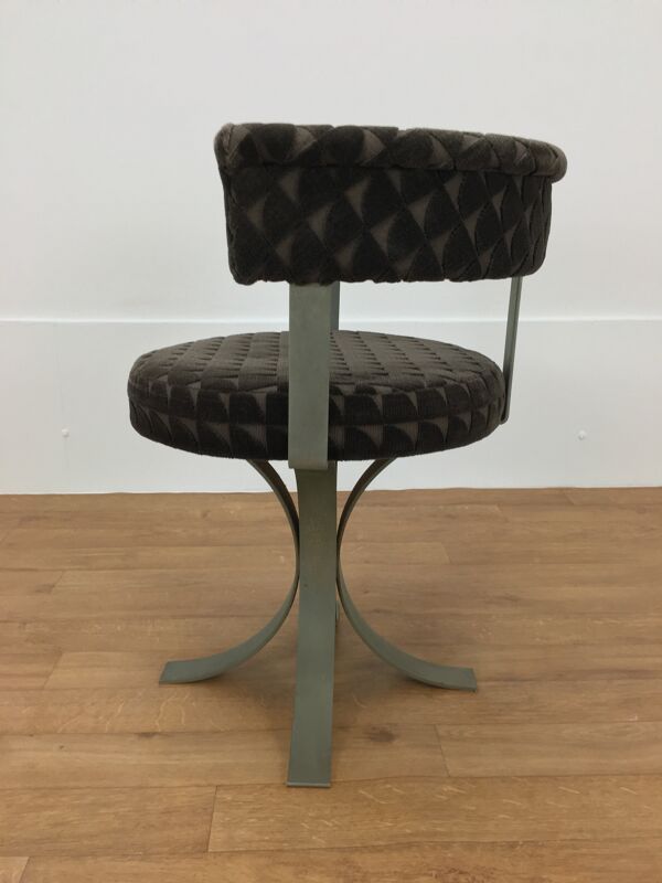 Chaise 70's pied tulipe