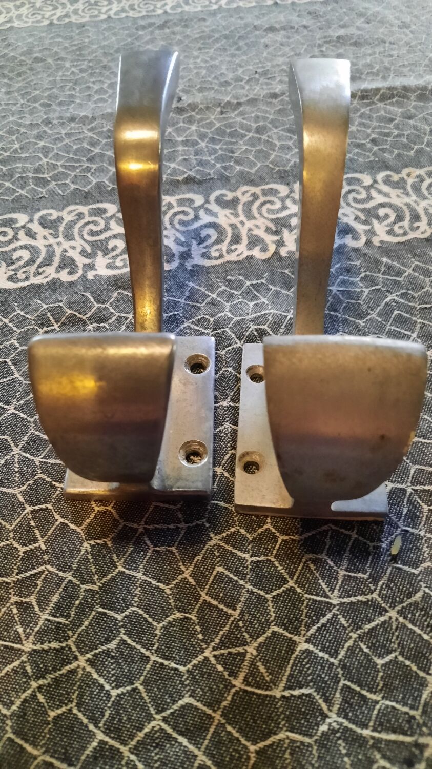 Lot de 2 patères mural alu