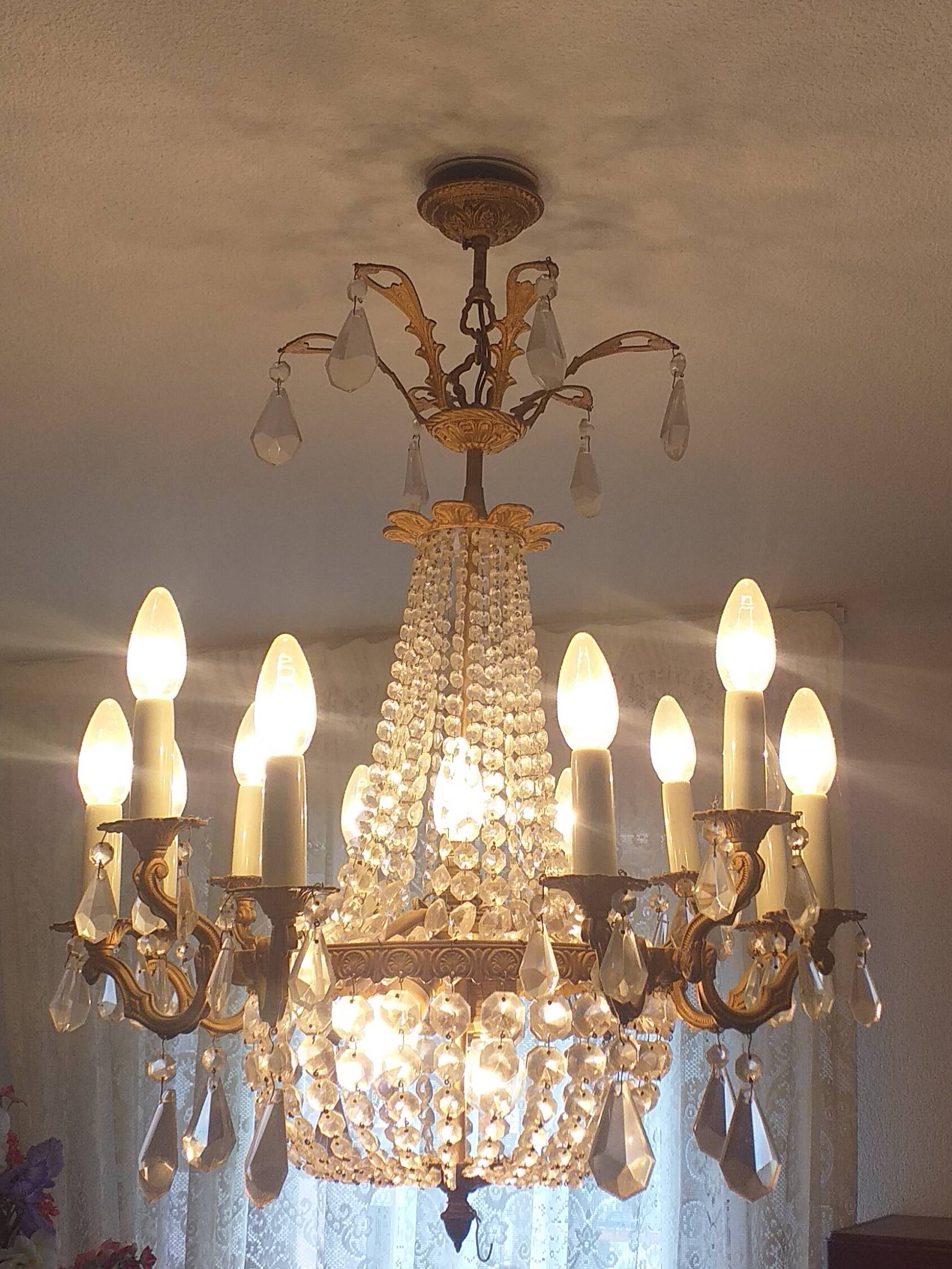 Lustre baroque véritable cristal de bohème et bronze 12 branches