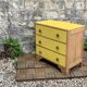 Commode art déco jaune poudré et bois brut