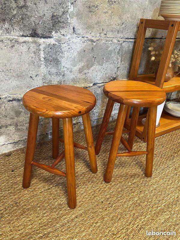 2 tabourets en pin vintage années 80