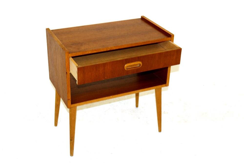 Scandinavian bedside table in teak and oak, Sweden, 1960.
