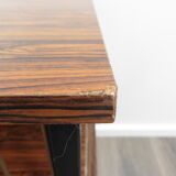 Expandable side table