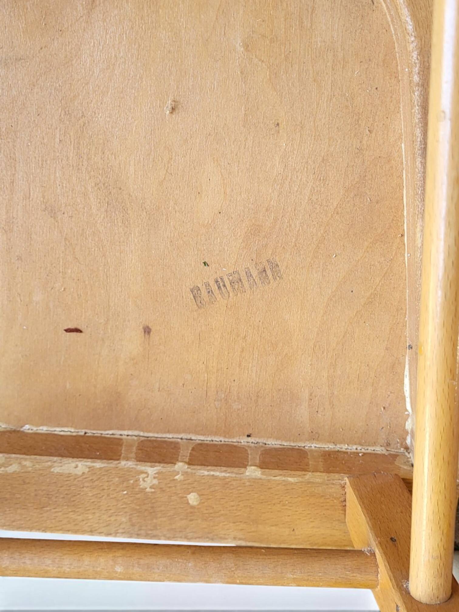 Baumann children's desk