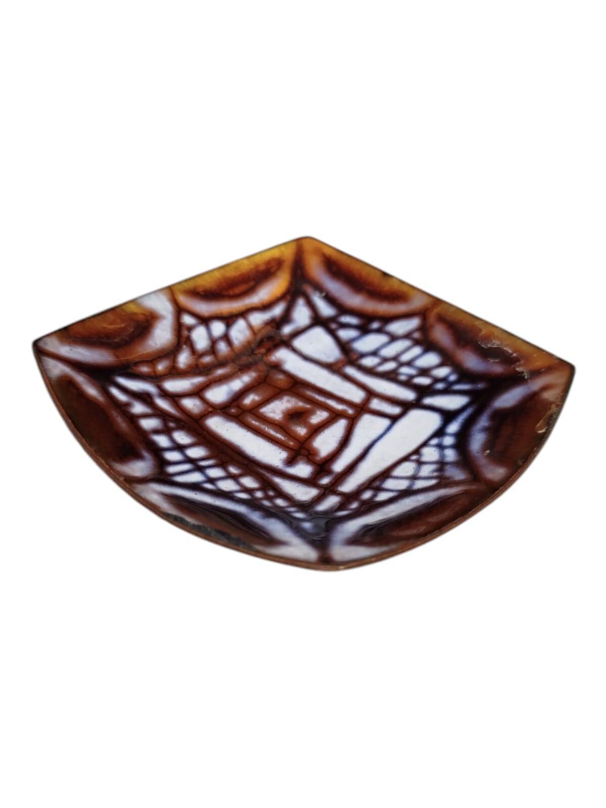 5 old enamelled copper dishes