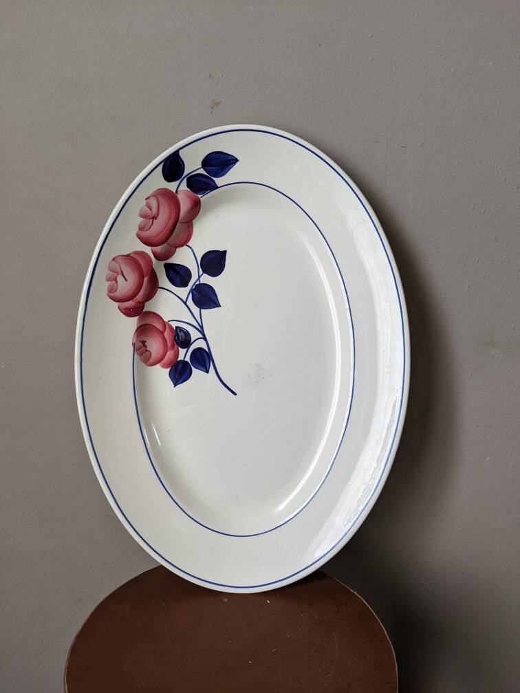 Antique oval ceramic dish with hand-painted floral decoration, country decor
