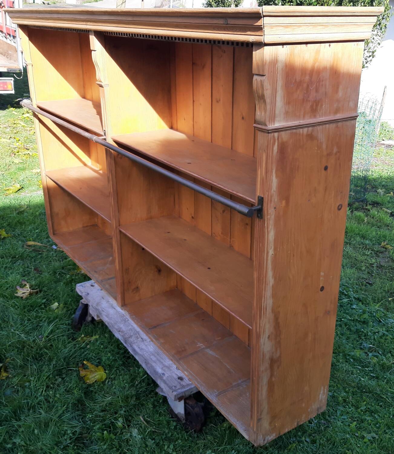 Pine bookcase (251 x 49 x height 288 cm)