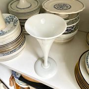 Vase en opaline
