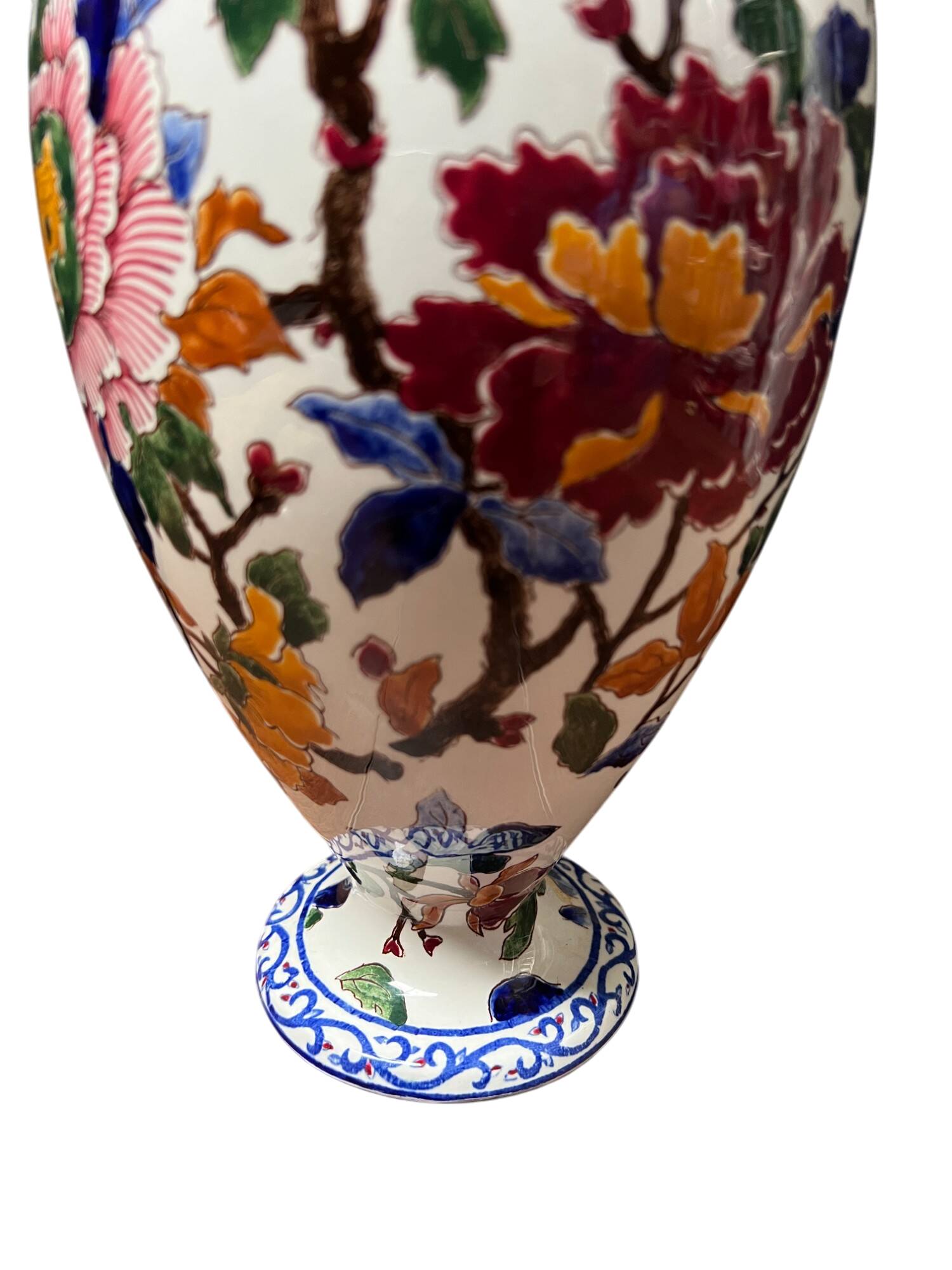 Vase en Gien, décor pivoine