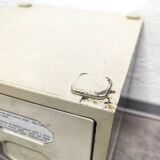 Strafor metal locker