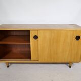 Buffet à portes coulissantes Erich Stratmann années 1960, orme