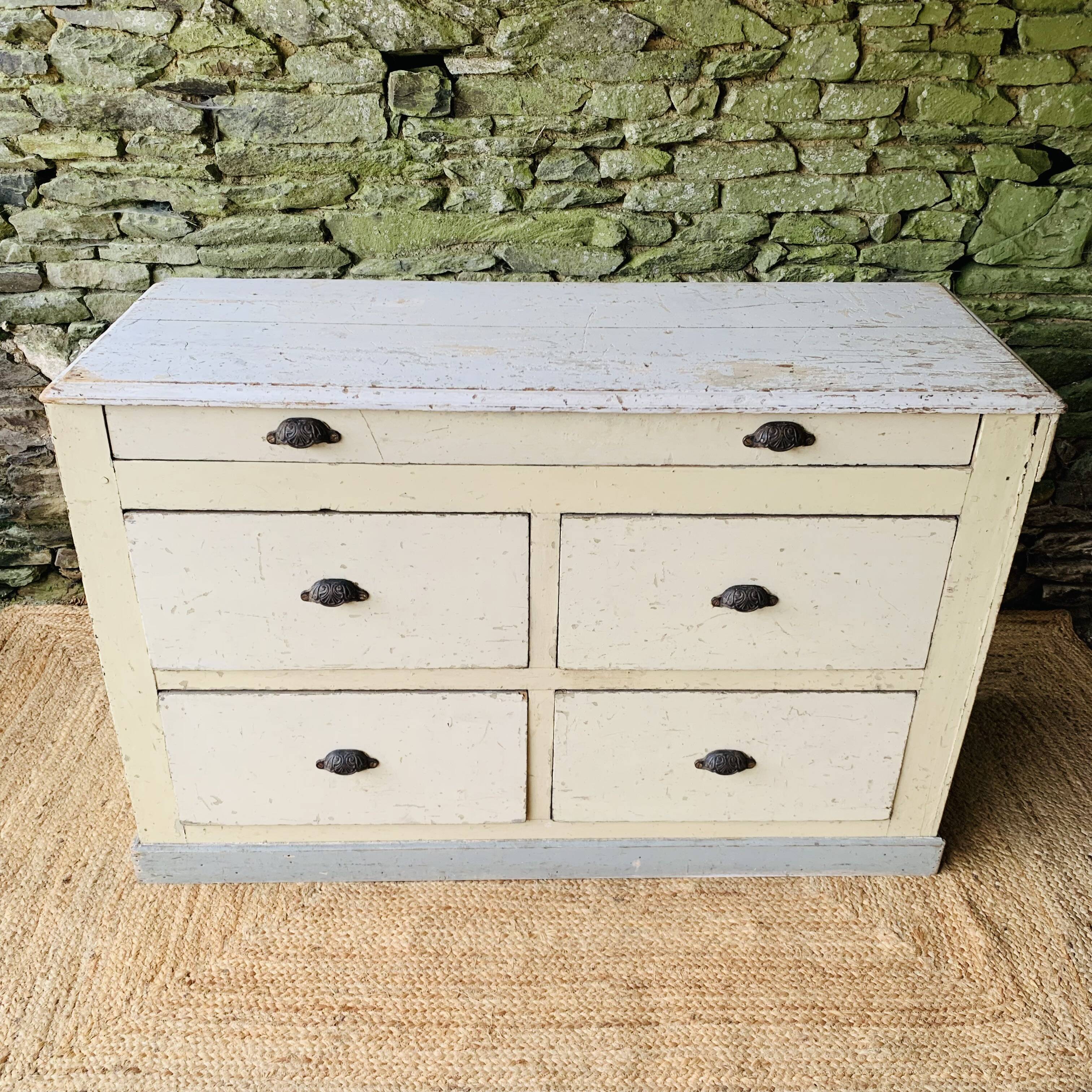 Sideboard / Trade furniture