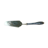 Antique pie shovel