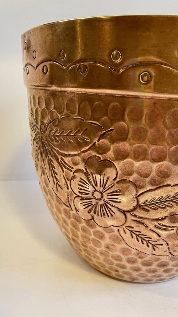 Grand cache-pot par villedieu en laiton années 70 - 80