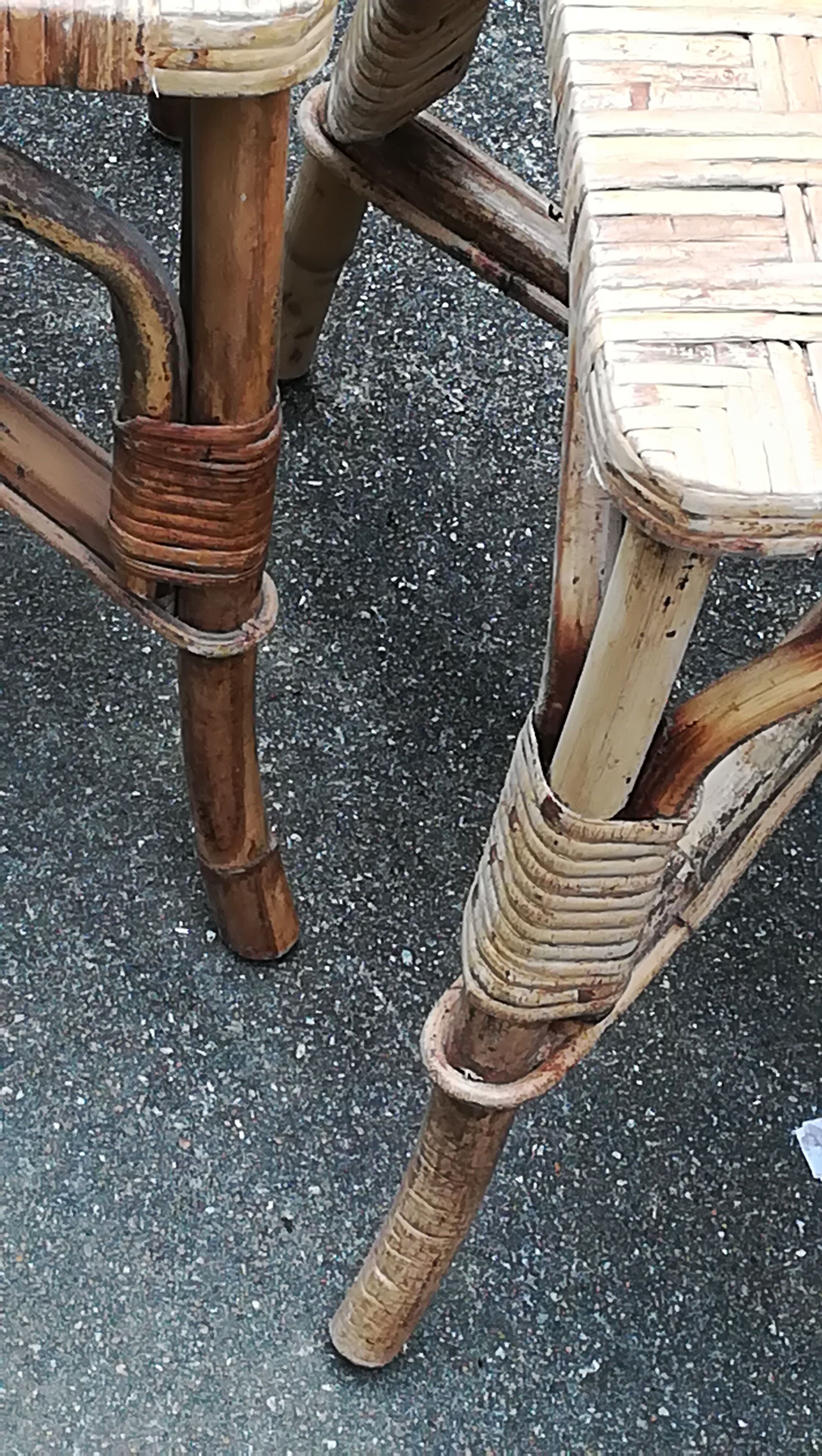 4 chaises rotin vintages