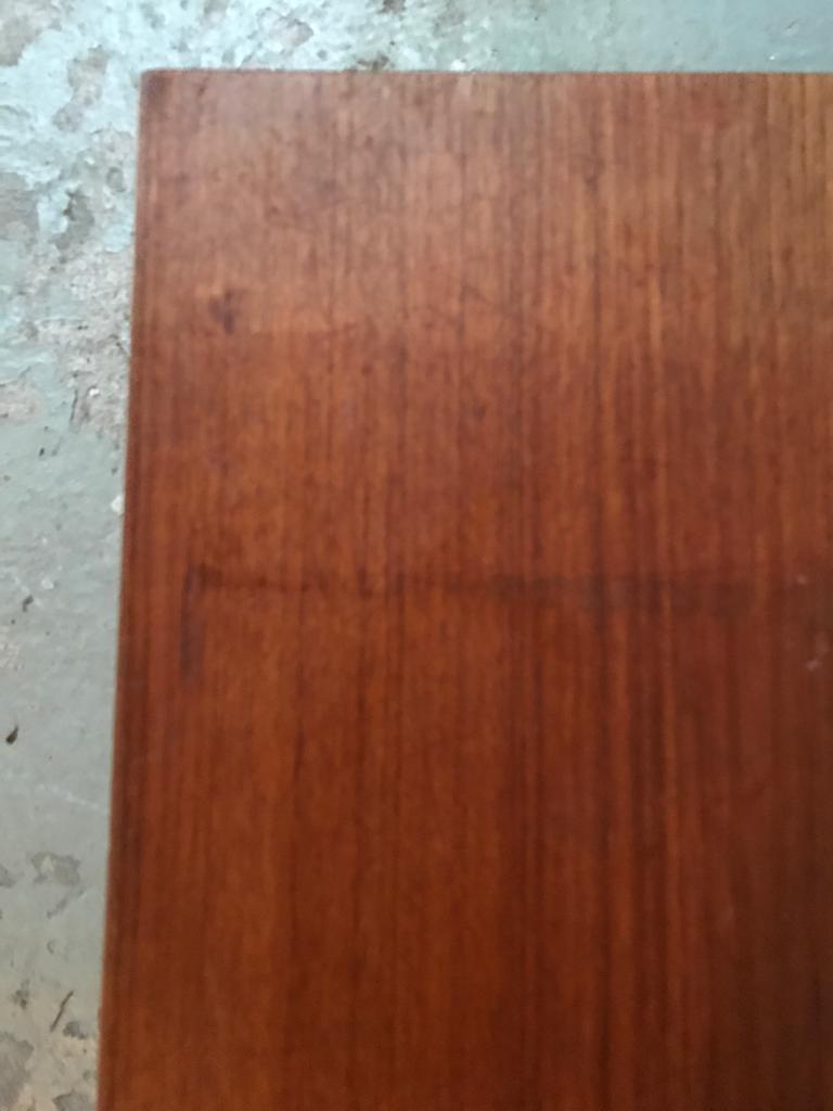 Sofa tip coffee table