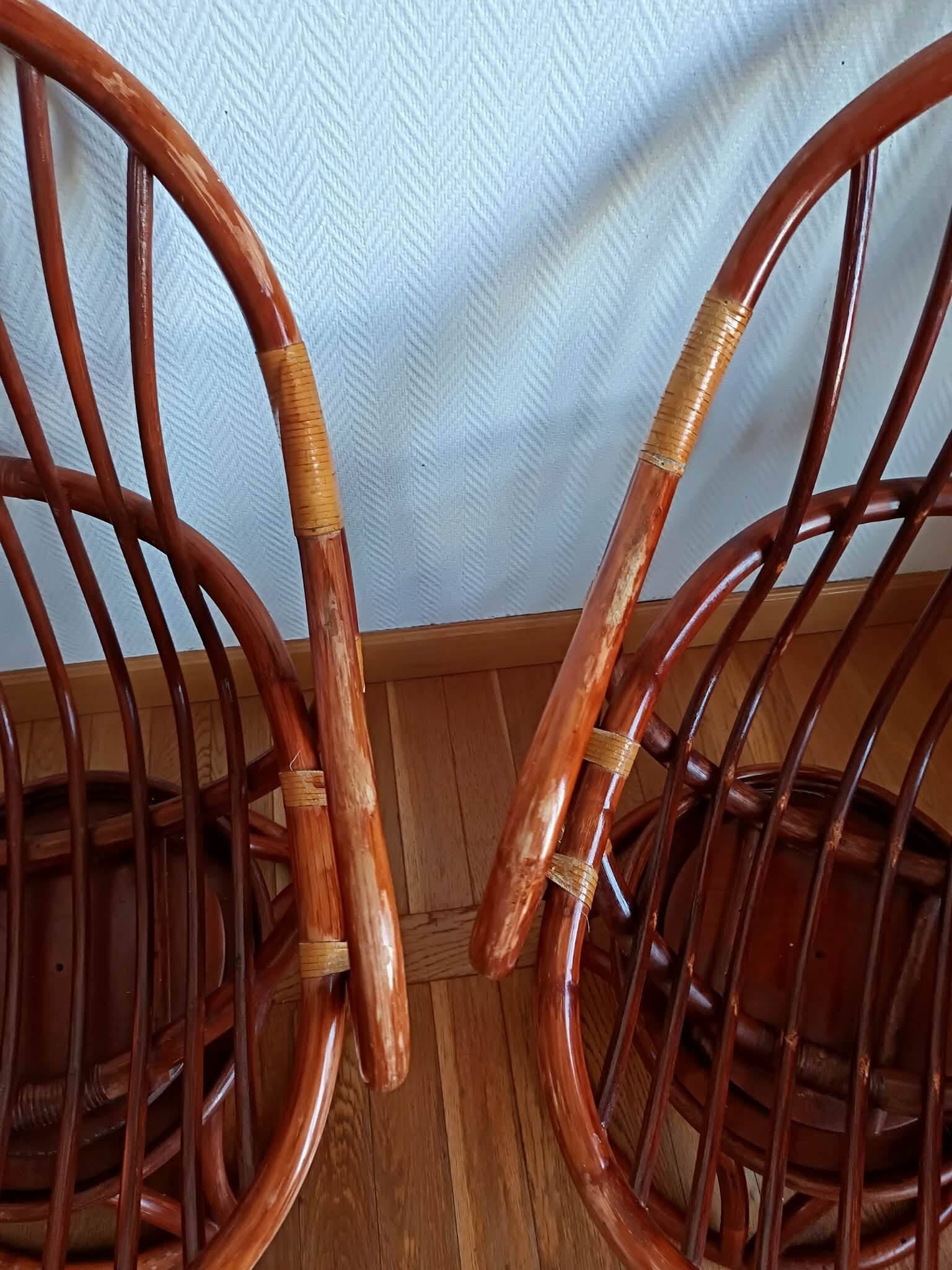 Paire de fauteuils pivotants en rotin 1970