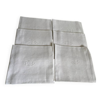 Serviettes de table anciennes