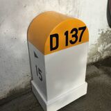 Departmental kilometer marker