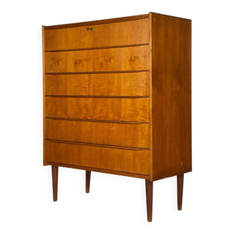 Scandinavian teak chest of drawers from the 1960s.