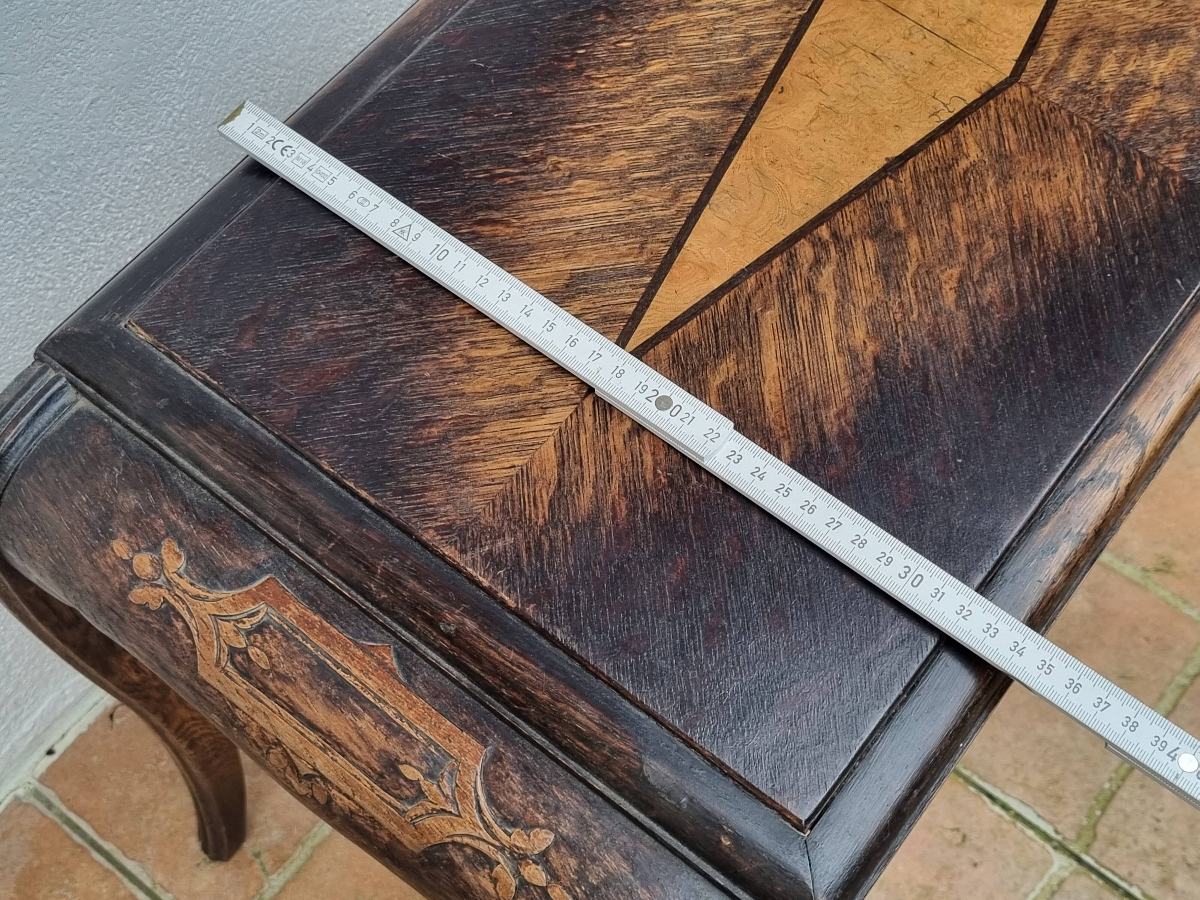 Vintage coffee table in marquetry wood, Louis XV style, 70 x 34 x 52 cm