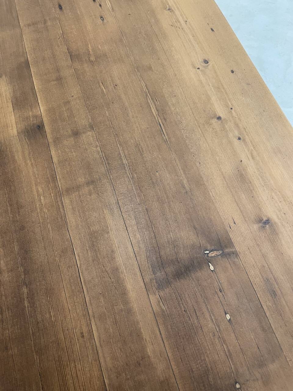 Pine farmhouse table 160 x 110 cm