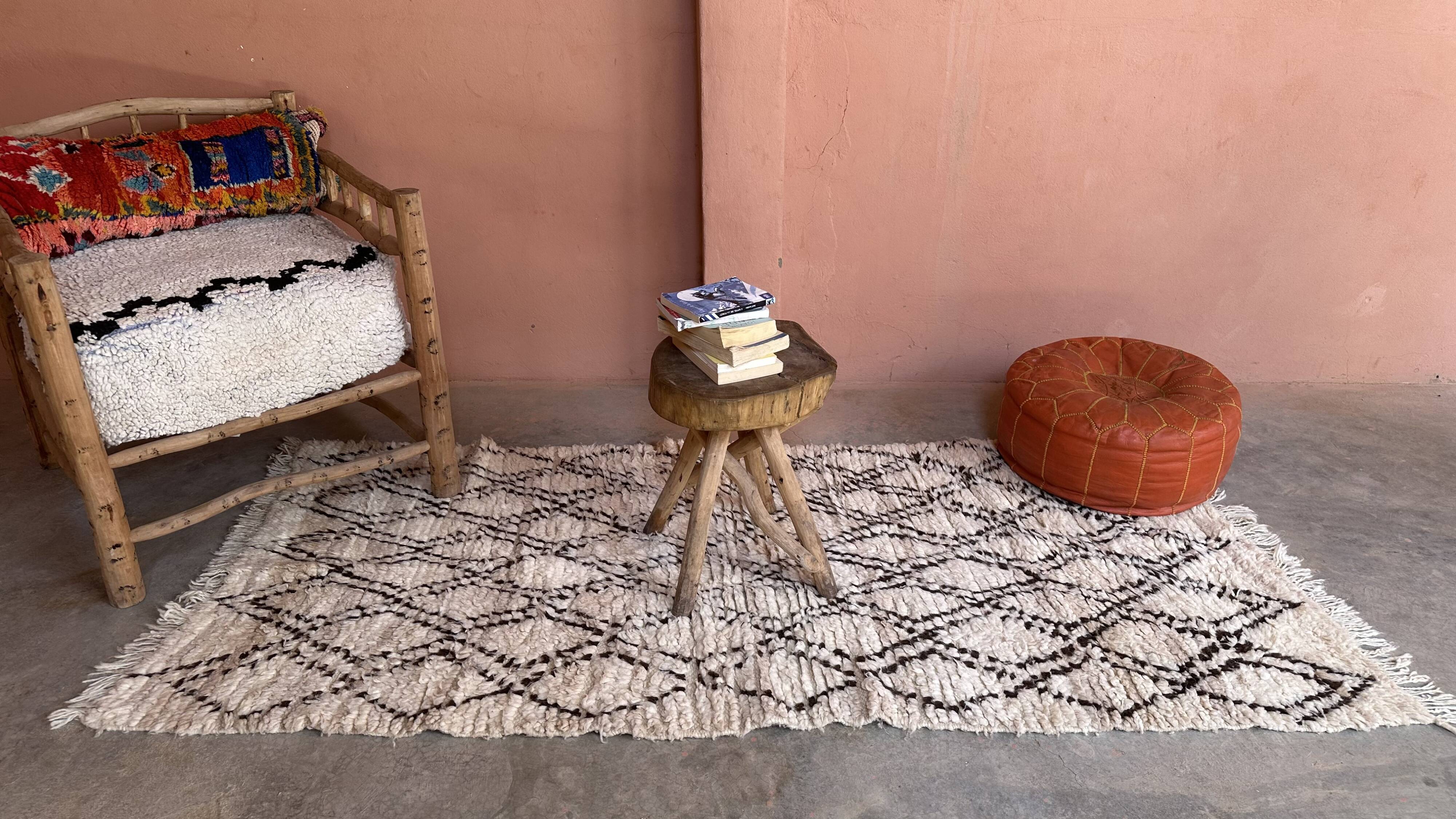 Azilal white Berber rug - 220 x 96 cm.